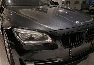 BMW 750 188.000 km 15.800 &euro; Veitsbronn 90587