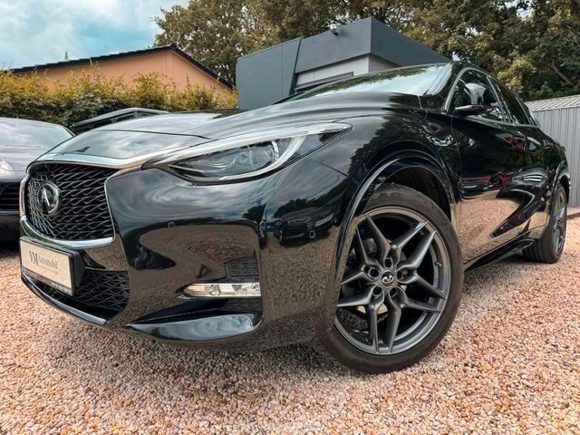 INFINITI Q30 34.200 km 21.490 &euro; Großbeeren 14979