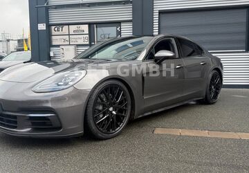 Porsche Panamera 139.900 km 59.950 &euro; Kulmbach 95326