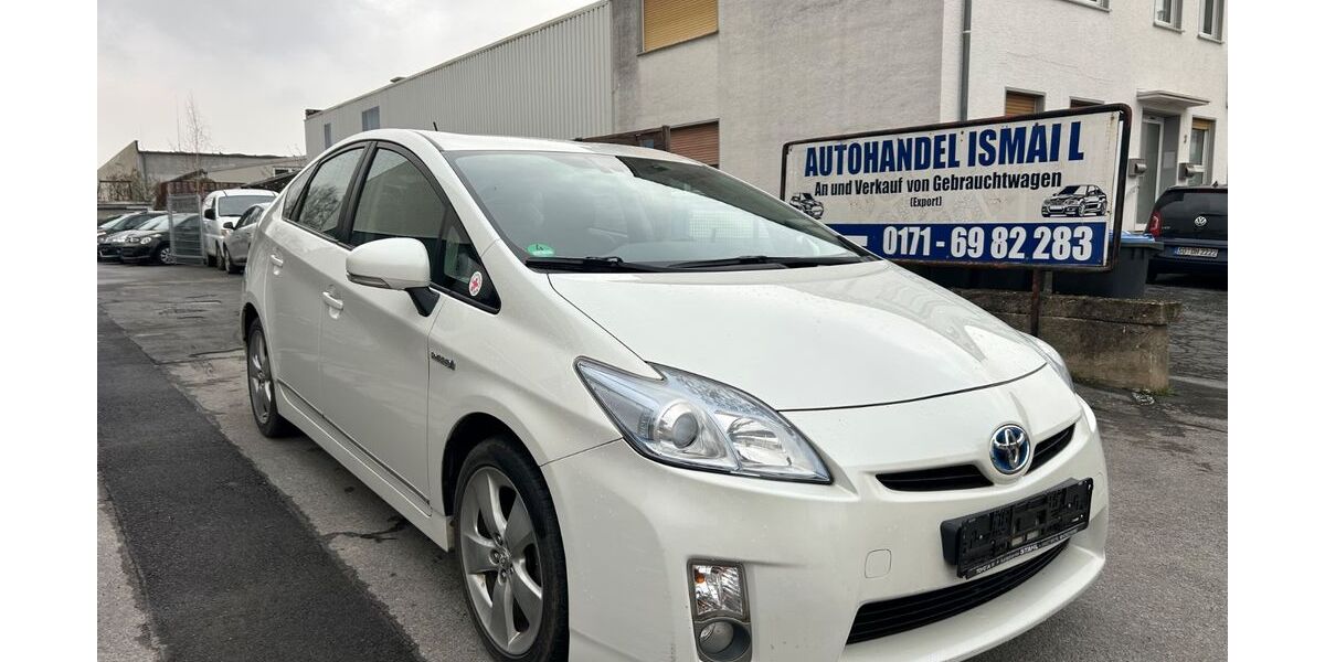 Toyota Prius 176.120 km 7.499 &euro; Soest 59494
