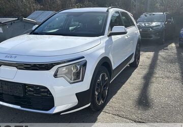 Kia Niro 50.882 km 21.899 &euro; Dresden 01157
