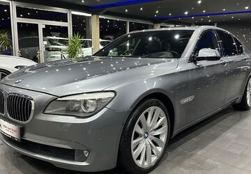 BMW 750 150.000 km 14.890 &euro; Gröbenzell 82194