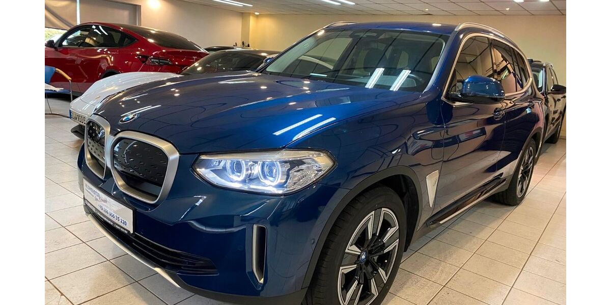 BMW iX3 49.088 km 34.399 &euro; Grünberg 35305