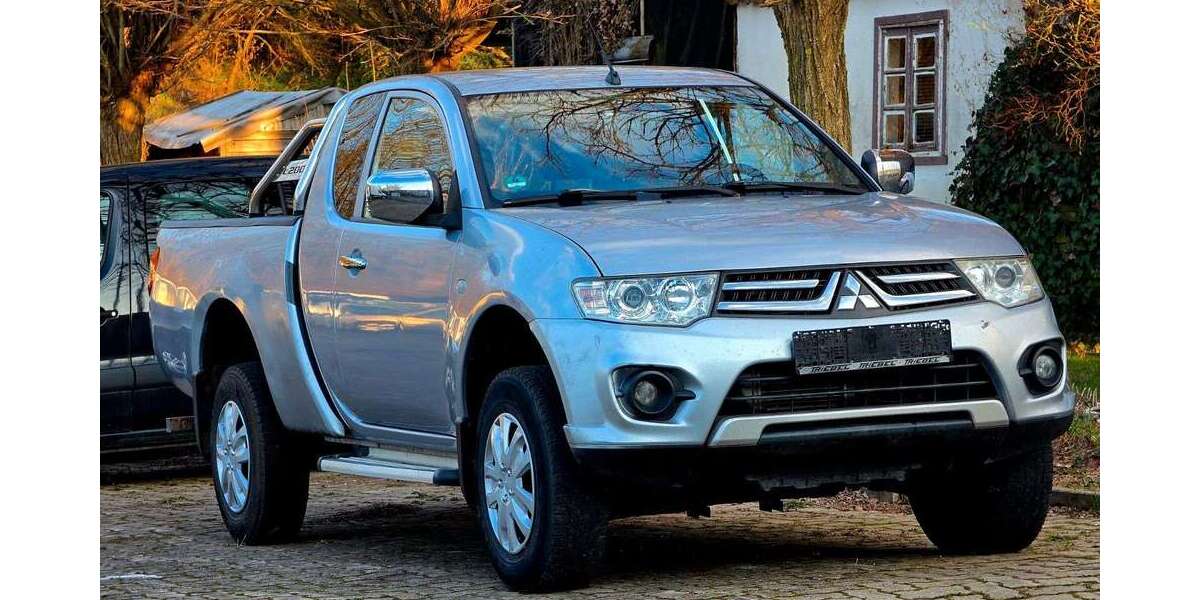 Mitsubishi L200 189.000 km 10.900 &euro; Osterode 37520