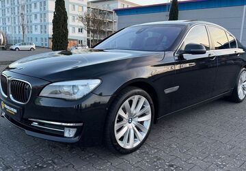 BMW 750 205.000 km 17.990 &euro; Oppenheim 55276
