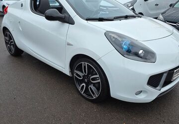 Renault Wind 98.976 km 7.900 &euro; Berlin 13055