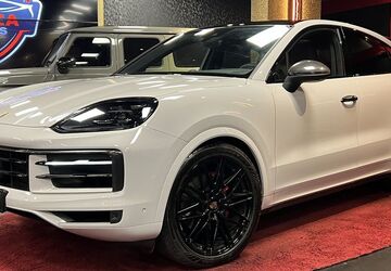 Porsche Cayenne 14.000 km 95.900 &euro; Berlin 12353
