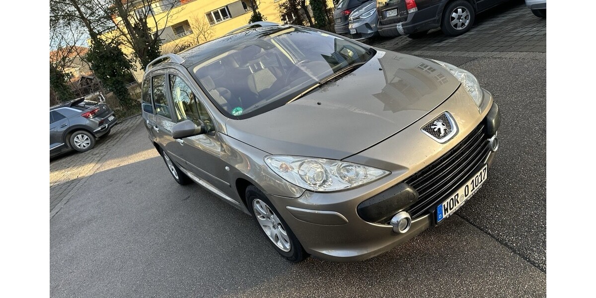 Peugeot 307 SW 112.769 km 3.000 &euro; Hohenschäftlarn 
