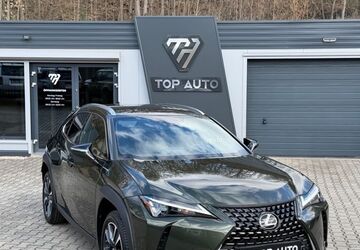 Lexus UX 73.124 km 28.499 &euro; Weida 07570