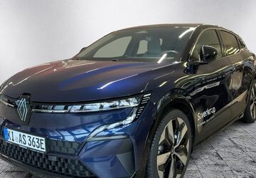 Renault Megane E-TECH 10.700 km 30.980 &euro; Bad Oldesloe 23843