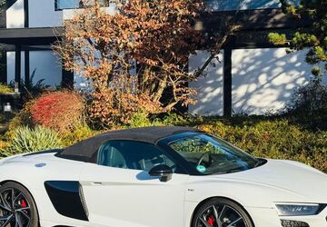 Audi R8 9.890 km 138.999 &euro; Köln 51109