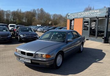 BMW 730 270.000 km 3.990 &euro; Lohne 49393