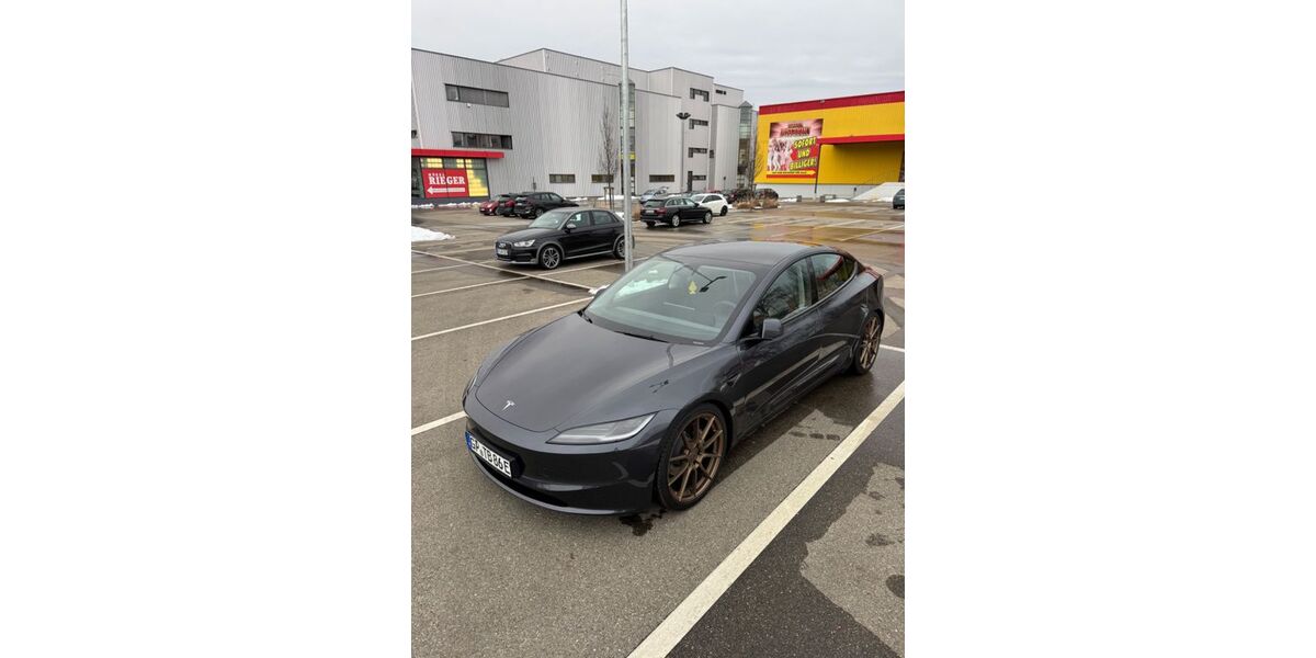 Tesla Model 3 23.500 km 35.500 &euro; Uhingen 73066