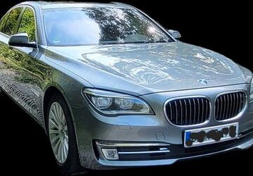 BMW 730 298.000 km 15.900 &euro; Warendorf 48231