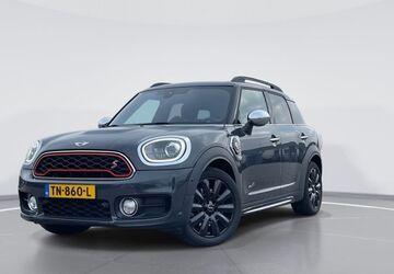 Mini Countryman S (Cooper) 150.746 km 18.092 &euro; Alblasserdam 