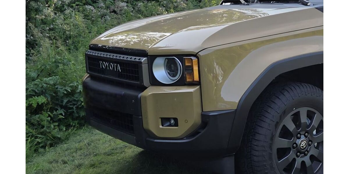 Toyota Land Cruiser 25.000 km 76.790 &euro; Raesfeld 46348