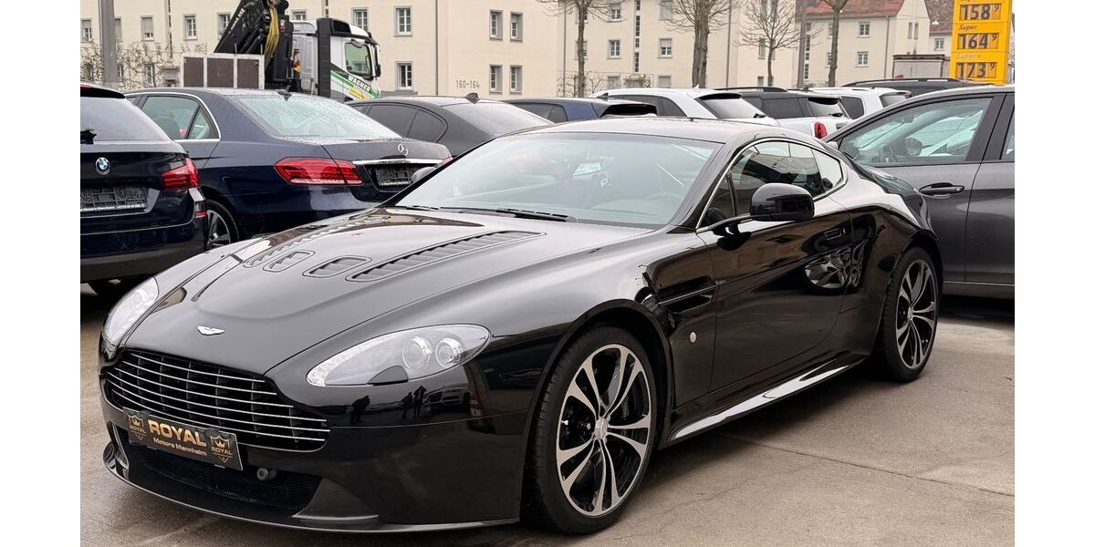 Aston Martin V12 Vantage 33.000 km 117.999 &euro; Mannheim 68169