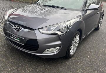 Hyundai Veloster 88.000 km 6.999 &euro; Paderborn 33100