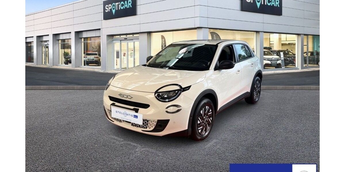 Fiat 600 5.000 km 26.888 &euro; Düsseldorf 40472