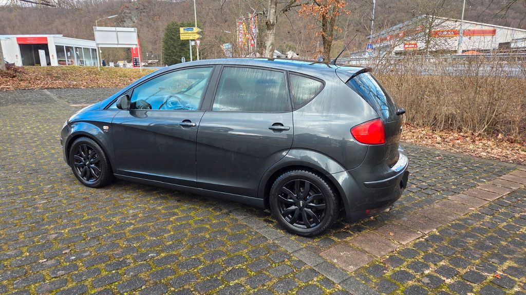 Seat Altea 179.800 km 5.400 &euro; Kirchen 57548