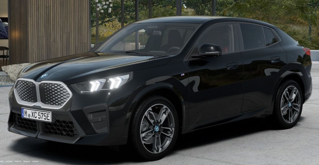 BMW iX2 22.000 km 44.000 &euro; Heringen 36266