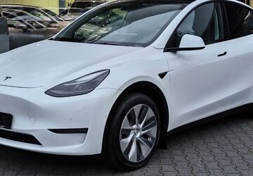 Tesla Model Y 37.584 km 33.950 &euro; Dieburg 64807