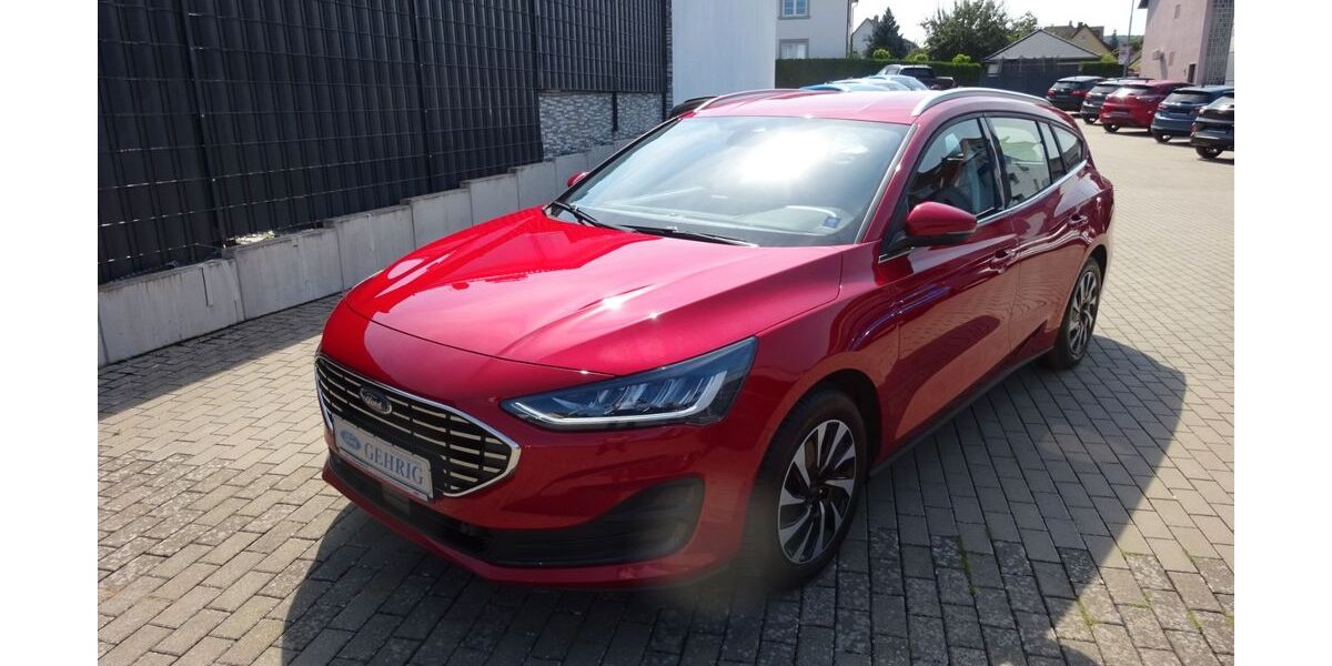 Ford Focus 7.159 km 25.990 &euro; Tauberbischofsheim 97941