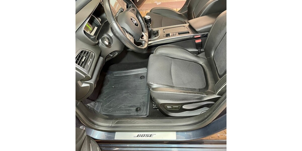 Renault Megane 139.000 km 8.599 &euro; Bad Langensalza 99947