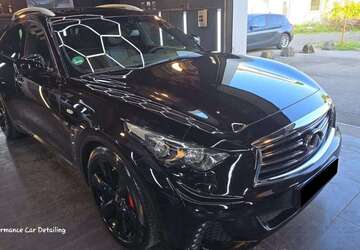 INFINITI QX70 118.000 km 25.999 &euro; Memmingen 87700