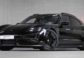 Porsche Taycan 7.600 km 167.880 &euro; Aschaffenburg 63739