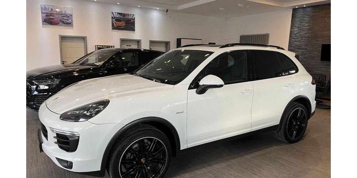 Porsche Cayenne 176.600 km 32.985 &euro; Volkmarsen 34471