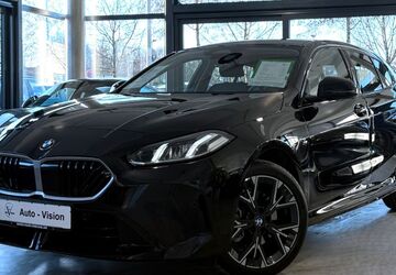 BMW 120 4.500 km 30.390 &euro; München 81825