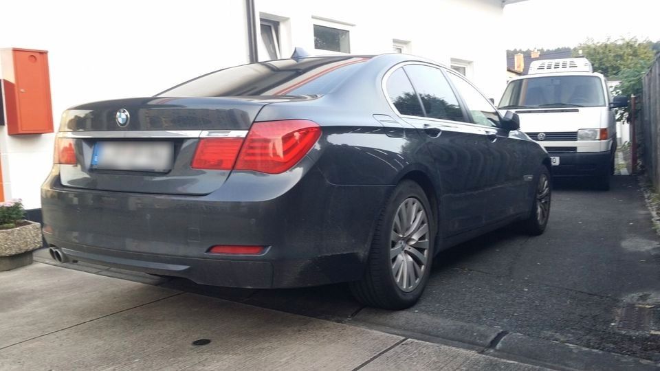 BMW 730 239.000 km 10.900 &euro; Weismain 96260