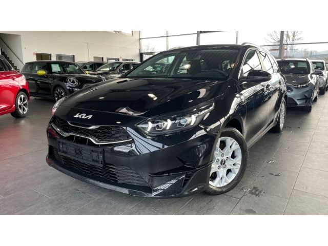 Kia ceed Sportswagon 13.326 km 22.270 &euro; Attendorn 57439