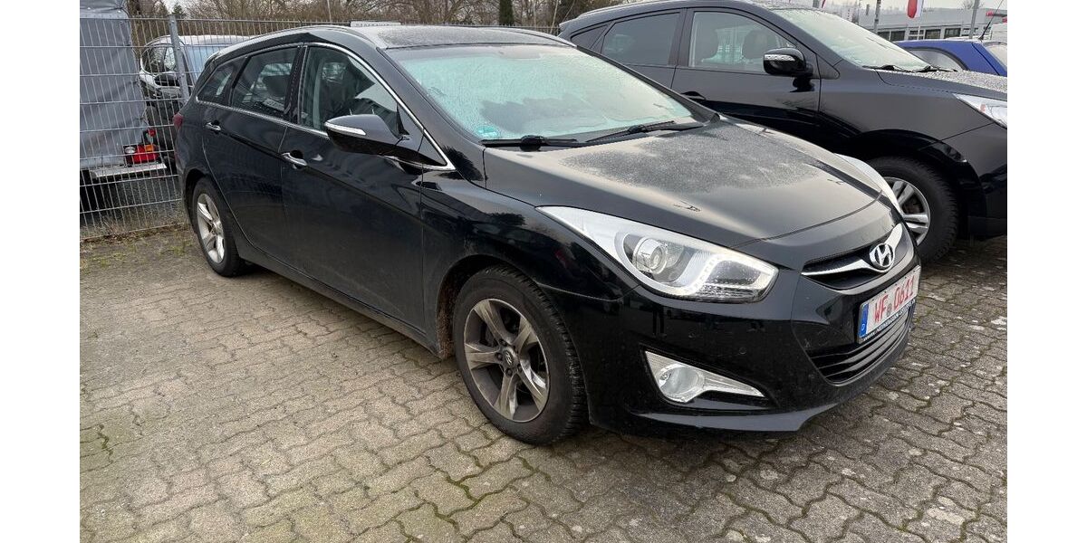 Hyundai i40 114.000 km 6.550 &euro; Wolfenbüttel (Halchter) 38304
