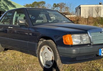 Mercedes-Benz 190 172.674 km 4.850 &euro; Winsen Aller 29308