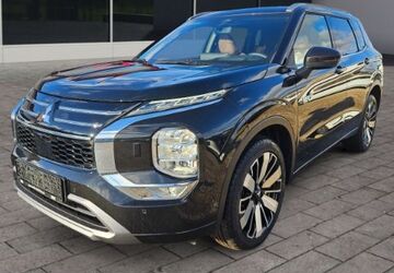 Mitsubishi Plug-in Hybrid Outlander 5.150 km 44.770 &euro; Obernburg 63785
