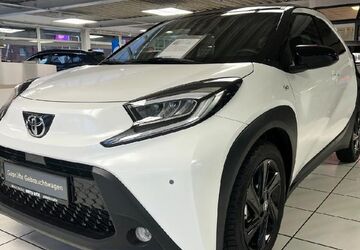 Toyota Aygo (X) 12.000 km 18.790 &euro; Bremerhaven 27580