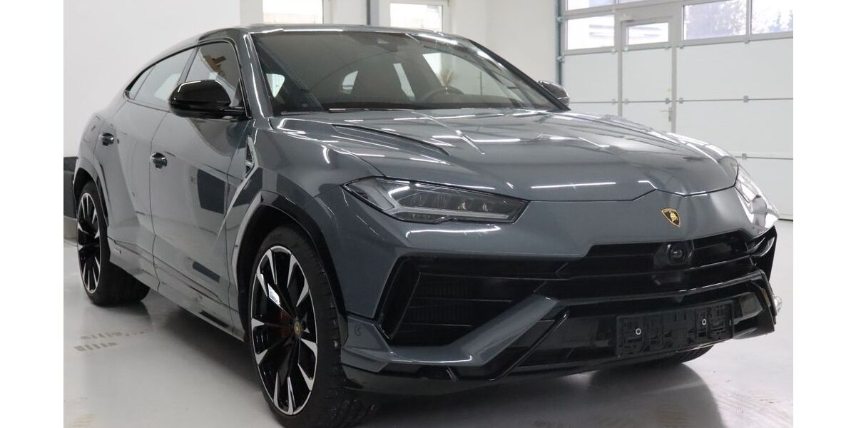 Lamborghini Urus 35.000 km 239.990 &euro; Edling 83533