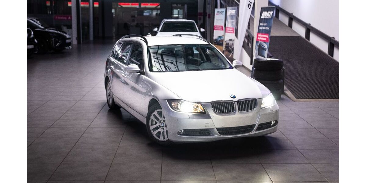 BMW 325 116.617 km 12.689 &euro; Neuss 41468