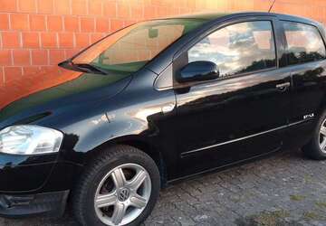 VW Fox 111.000 km 3.000 &euro; Karlshöfen (30 km. nördl.von Bremen) 27442