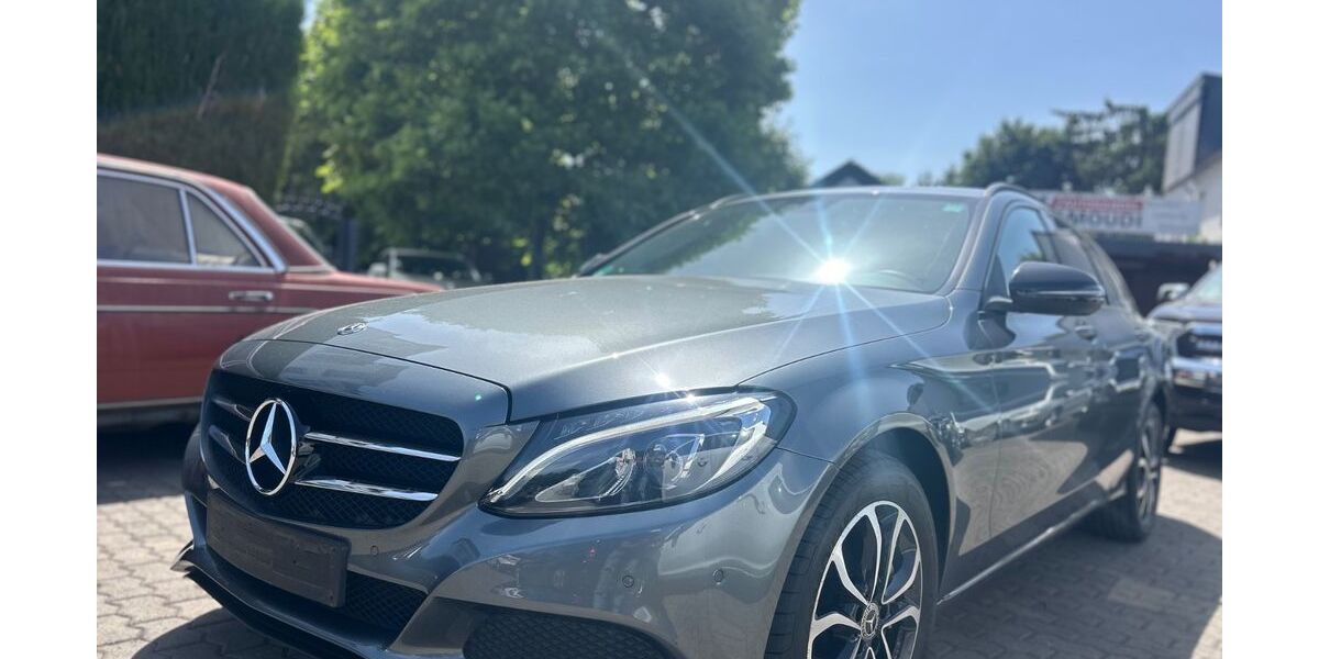 Mercedes-Benz C 250 125.000 km 18.350 &euro; Saarlouis 66740