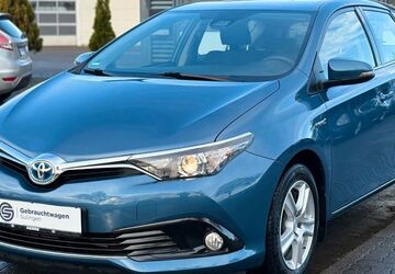 Toyota Auris 34.500 km 14.895 &euro; Sulingen 27232