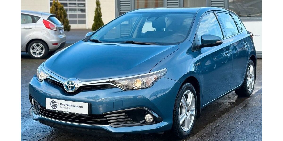 Toyota Auris 34.500 km 14.895 &euro; Sulingen 27232