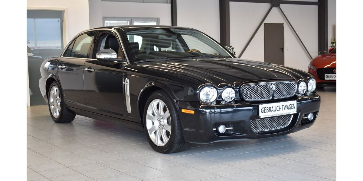 Jaguar XJ 109.980 km 26.999 &euro; Düren 52351