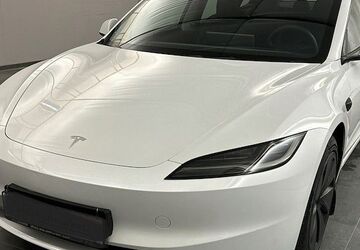 Tesla Model 3 28.400 km 40.900 &euro; Bochum 44803