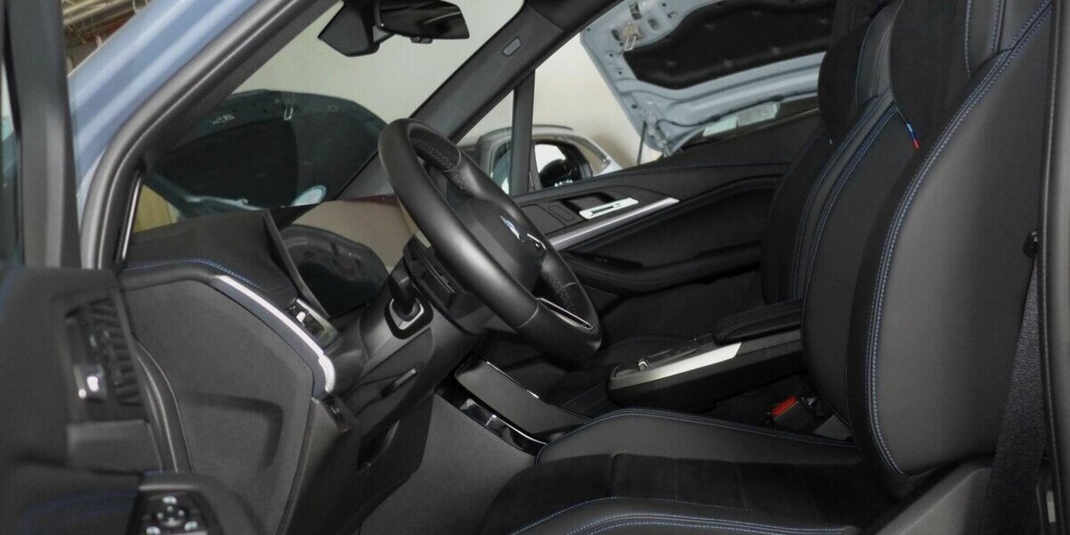 BMW 216 Active Tourer i M Sport 360°,HUD,Driv.Plus 5.800 km 28.590 &euro; Landshut 84030