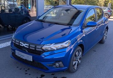 Dacia Sandero 2.000 km 17.390 &euro; Berching 92334