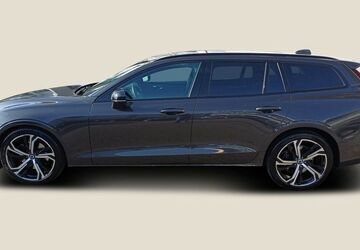 Volvo V60 42.667 km 38.490 &euro; Würzburg 97076