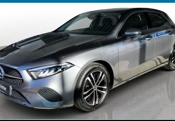 Mercedes-Benz A 180 2.897 km 28.220 &euro; Cham 93413